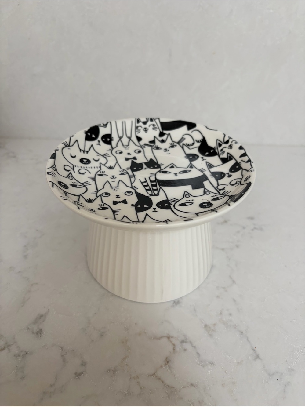 Black & White Cat Pattern Ceramic Stoneware Pedestal Cat Dish
